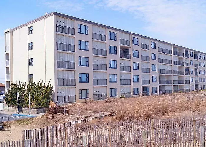 Constellation House 510 Apartment *